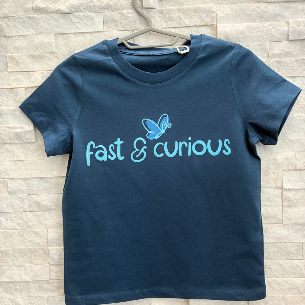 T-Shirt fast and curious