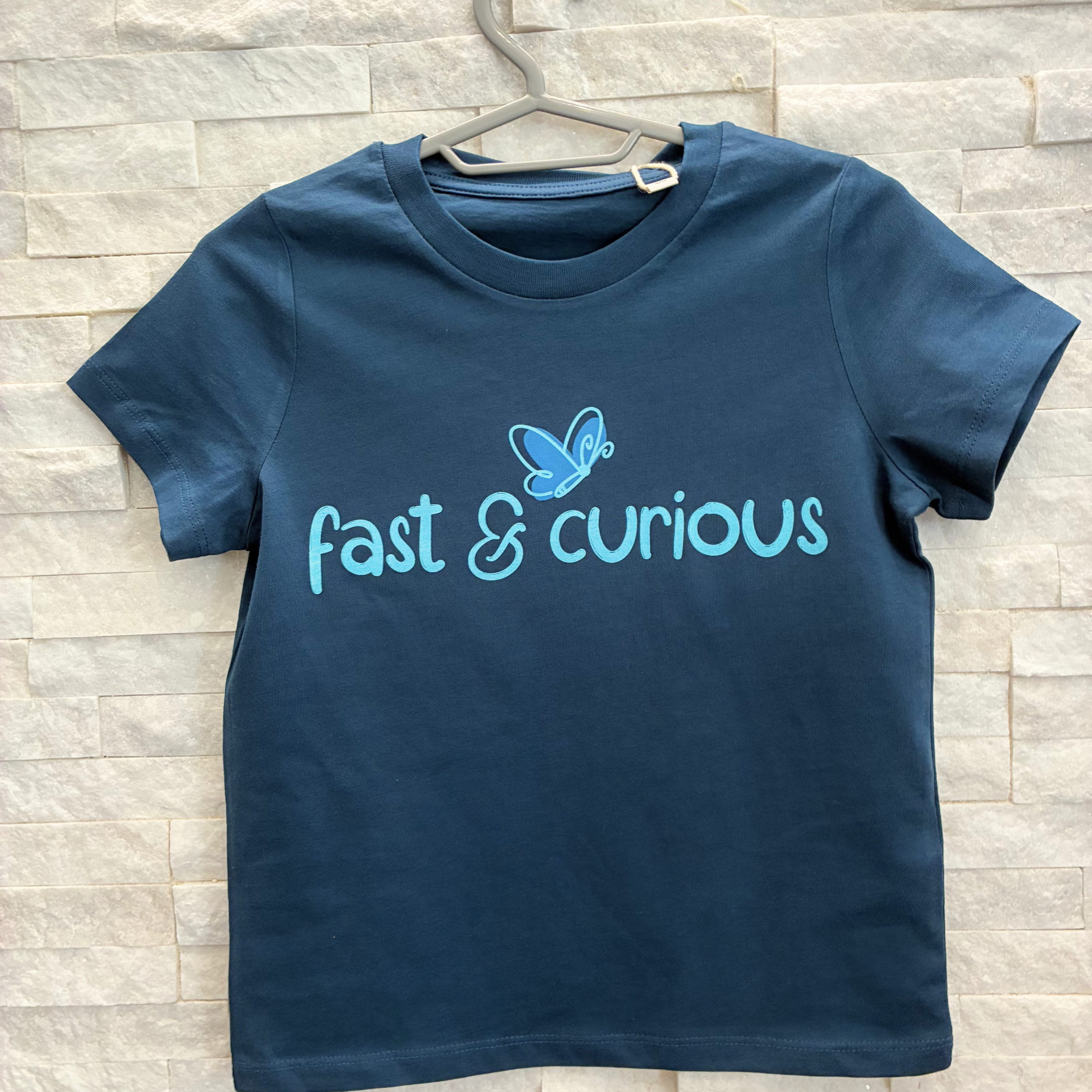 T-Shirt fast and curious
